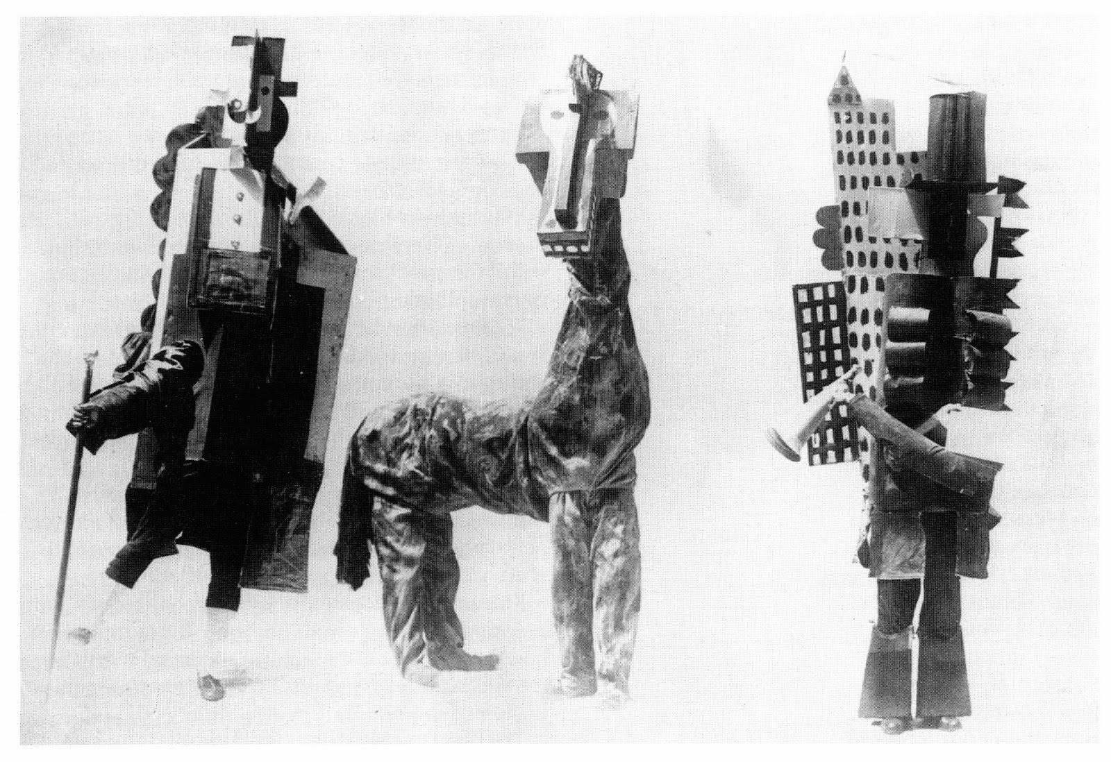 Trường phái Siêu thực – Nơi trú ẩn của những kẻ mộng mơ – Mầm